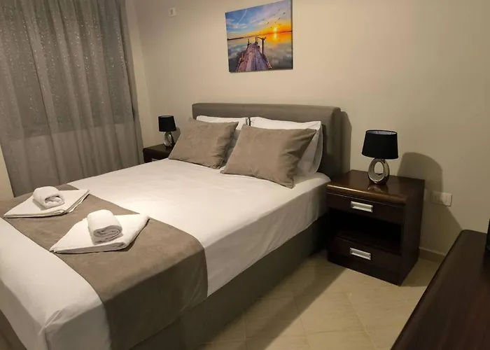 Albania Dream Holidays Apartment *